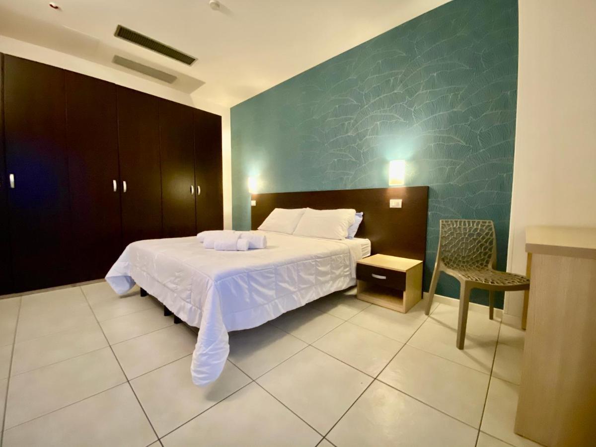 Residence Acqua Suite Marina Ріміні Екстер'єр фото